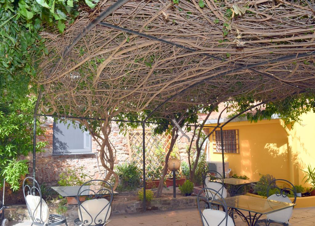 Eleonora Room & Breakfast Oristano Dış mekan fotoğraf